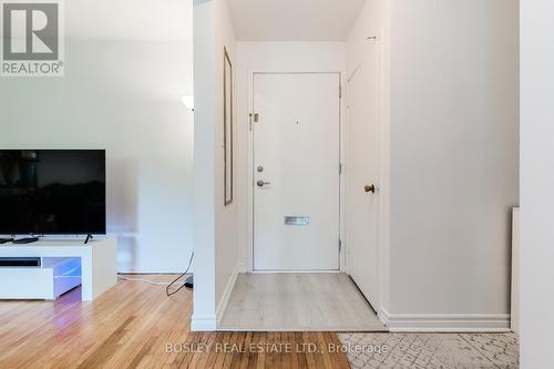 10 - 4357 Bloor Street W, Toronto, ON - Indoor Photo Showing Other Room