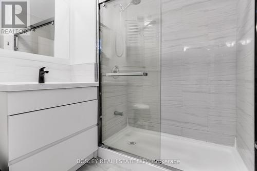 10 - 4357 Bloor Street W, Toronto, ON - Indoor Photo Showing Bathroom