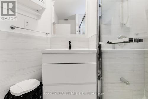 10 - 4357 Bloor Street W, Toronto, ON - Indoor Photo Showing Bathroom