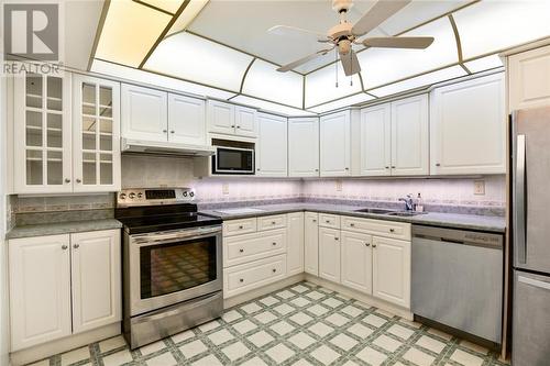 55 Water Street E Unit#405, Brockville, ON - Indoor Photo Showing Kitchen