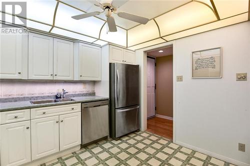 55 Water Street E Unit#405, Brockville, ON - Indoor Photo Showing Kitchen