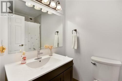 55 Water Street E Unit#405, Brockville, ON - Indoor Photo Showing Bathroom