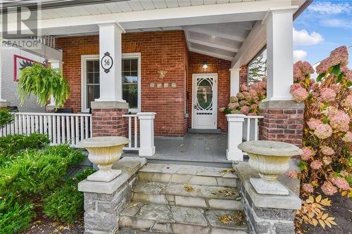 front entrance - 56 Murray Street, Brockville, ON - Outdoor