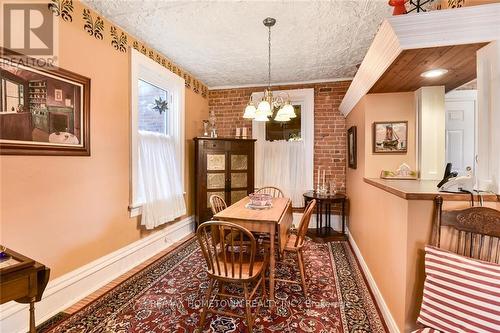 56 Murray Street, Brockville, ON - Indoor Photo Showing Dining Room