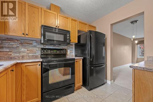 50 - 535 Windflower Crescent, Kitchener, ON - Indoor Photo Showing Kitchen