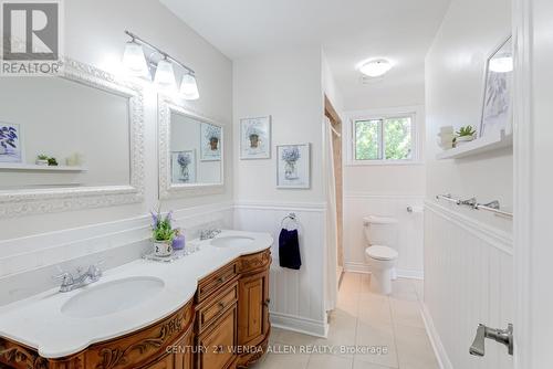 14 Manvers Drive, Kawartha Lakes, ON - Indoor Photo Showing Bathroom