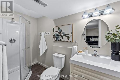 130 Worden Drive, Clarington (Courtice), ON - Indoor Photo Showing Bathroom