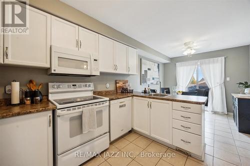 74 Trewin Lane, Clarington (Bowmanville), ON - Indoor Photo Showing Kitchen