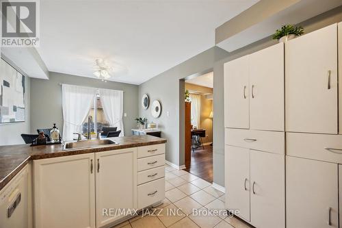 74 Trewin Lane, Clarington (Bowmanville), ON - Indoor Photo Showing Kitchen