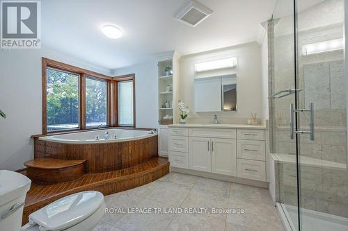 75 Mandeville Road, St. Thomas, ON - Indoor Photo Showing Bathroom