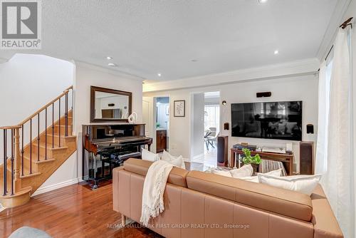 56 Armitage Crescent, Ajax, ON - Indoor Photo Showing Living Room