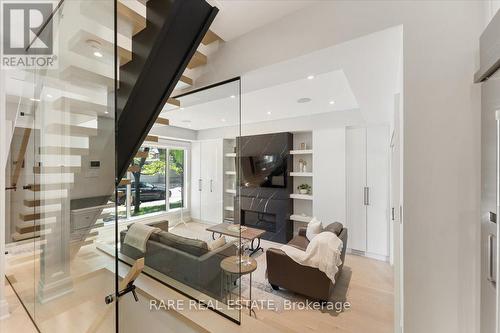 1566 Mount Pleasant Road, Toronto, ON - Indoor