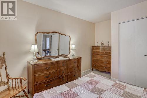 42 Summerside Crescent, Toronto, ON - Indoor Photo Showing Bedroom