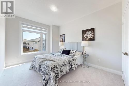 73 Fruitful Crescent, Whitby, ON - Indoor Photo Showing Bedroom