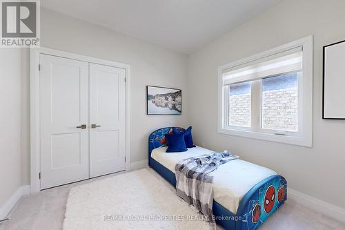 73 Fruitful Crescent, Whitby, ON - Indoor Photo Showing Bedroom