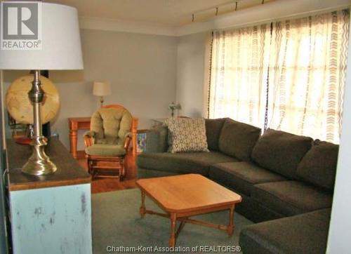 12 Warwick Street, Ridgetown, ON - Indoor Photo Showing Living Room