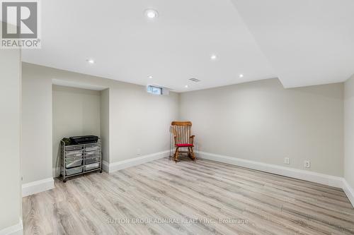 29 Marsh Harbour, Aurora, ON - Indoor