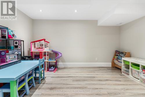 29 Marsh Harbour, Aurora, ON - Indoor Photo Showing Other Room