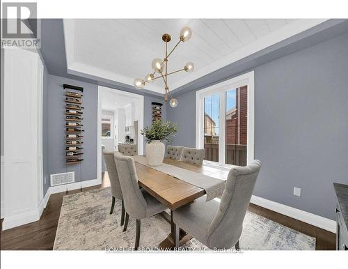 152 Mcdonnell Crescent, Bradford West Gwillimbury, ON - Indoor Photo Showing Dining Room