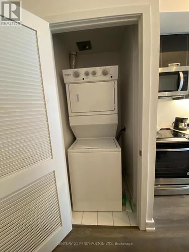 140 - 331 Broward Way, Innisfil, ON - Indoor Photo Showing Laundry Room