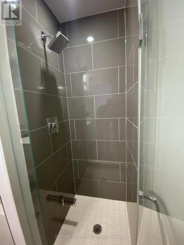 140 - 331 Broward Way, Innisfil, ON - Indoor Photo Showing Bathroom