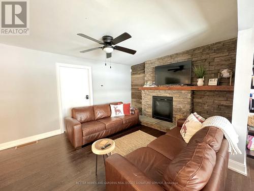 127 Maskinonge Road, Tay, ON - Indoor Photo Showing Living Room With Fireplace