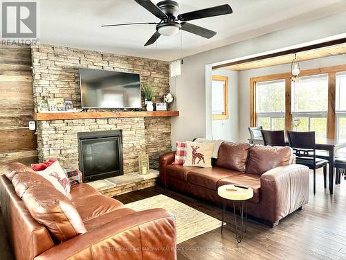 127 Maskinonge Road, Tay, ON - Indoor Photo Showing Living Room With Fireplace