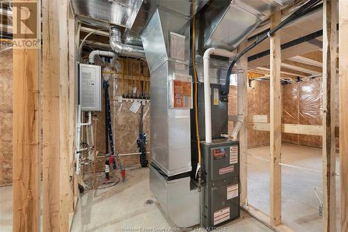 2576 Mayfair, Lasalle, ON - Indoor Photo Showing Basement