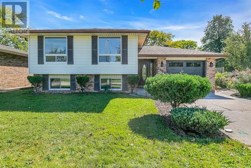 1605 Southdale, Windsor, ON - Outdoor With Facade