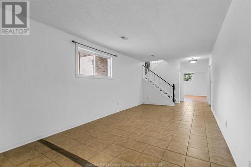 1605 Southdale, Windsor, ON - Indoor Photo Showing Other Room