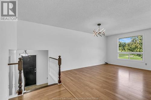 1605 Southdale, Windsor, ON - Indoor Photo Showing Other Room