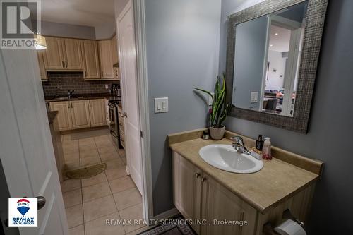 26 Larson Peak Road, Caledon, ON - Indoor Photo Showing Bathroom