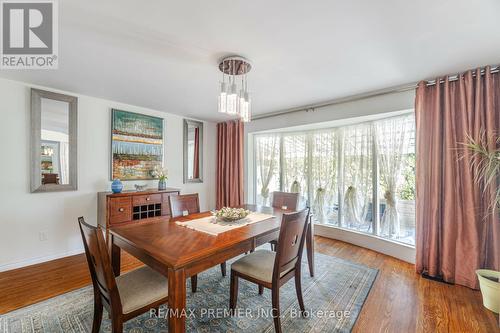 164 Avondale Boulevard, Brampton, ON - Indoor Photo Showing Dining Room