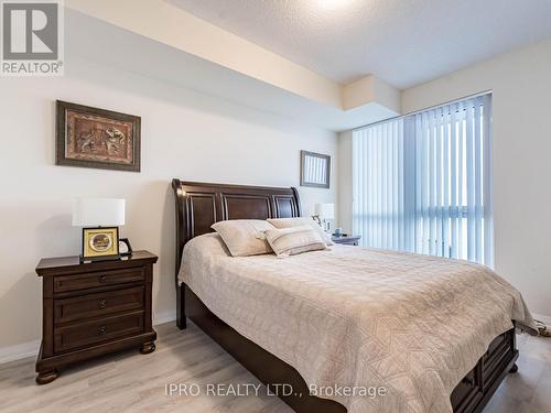 1916 - 35 Watergarden Drive, Mississauga, ON - Indoor Photo Showing Bedroom