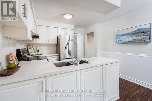 4361 Violet Road, Mississauga, ON - Indoor Photo Showing Kitchen With Double Sink