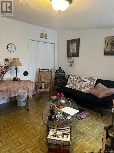 622 Principale Street, Saint-Léonard, NB - Indoor Photo Showing Living Room