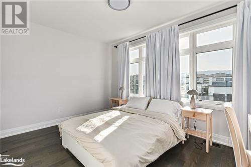 107 Sladden Court, Thornbury, ON - Indoor Photo Showing Bedroom