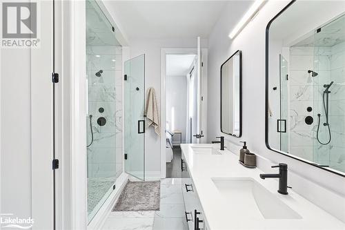 107 Sladden Court, Thornbury, ON - Indoor Photo Showing Bathroom