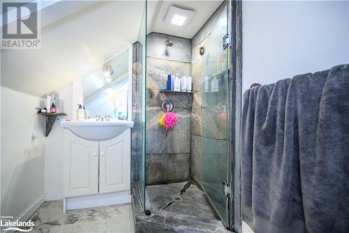 Shower and vanity, seconfd floor apartment - 185 South Fairy Lake Road, Huntsville, ON - Indoor Photo Showing Bathroom