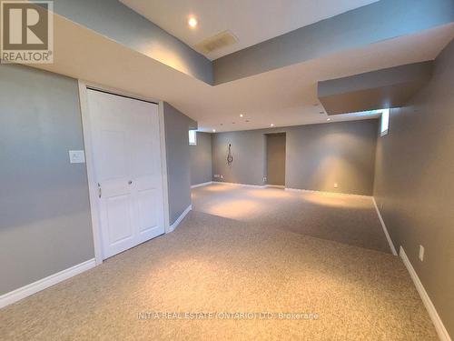 1704 Mickleborough Drive, London, ON - Indoor Photo Showing Other Room