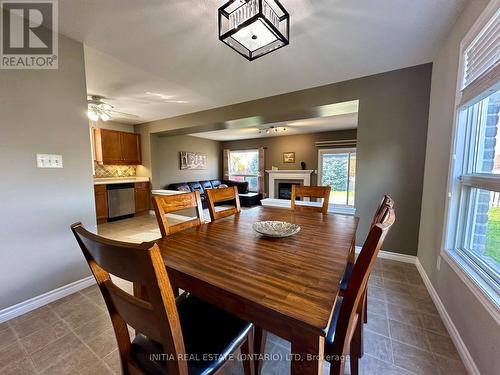 1704 Mickleborough Drive, London, ON - Indoor Photo Showing Dining Room