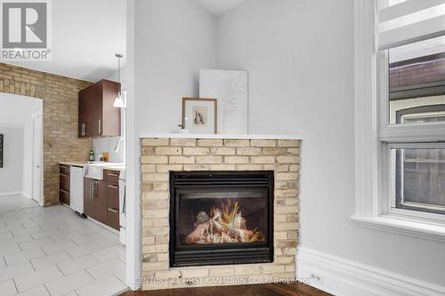 108 Rectory Street, London, ON - Indoor Photo Showing Living Room With Fireplace