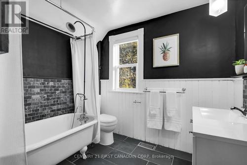 108 Rectory Street, London, ON - Indoor Photo Showing Bathroom