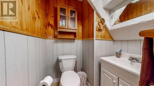 2 Dillon Crescent, St. John'S, NL - Indoor Photo Showing Bathroom