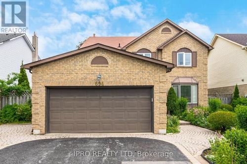 694 Amaretto Avenue, Pickering, ON - Outdoor