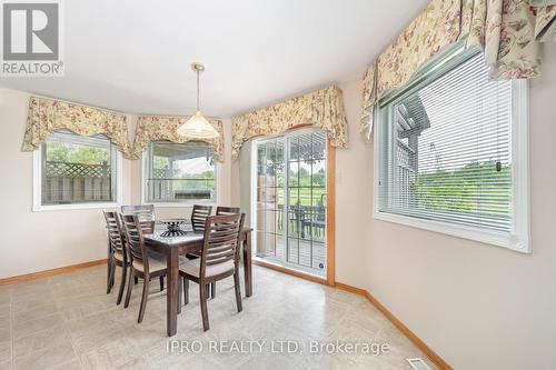 694 Amaretto Avenue, Pickering, ON - Indoor Photo Showing Dining Room