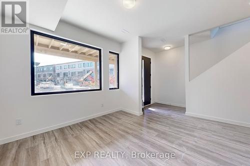 4 Rainwater Lane, Barrie, ON - Indoor Photo Showing Other Room