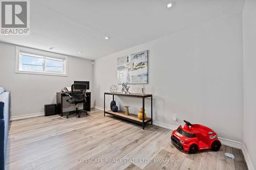 39 Bentworth Avenue, Toronto, ON - Indoor