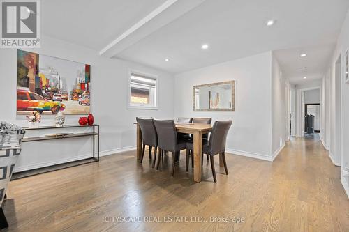 39 Bentworth Avenue, Toronto, ON - Indoor Photo Showing Dining Room