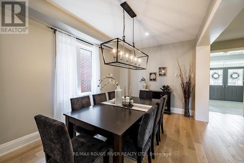 120 Highlands Boulevard, Cavan Monaghan, ON - Indoor Photo Showing Dining Room